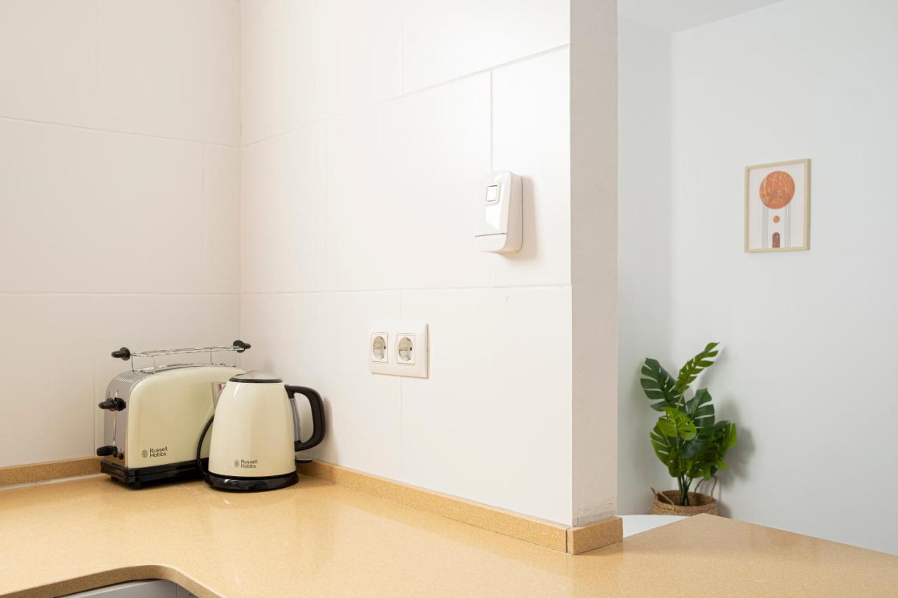 Apartment Beach Picasso Sant Adria de Besos Exterior photo